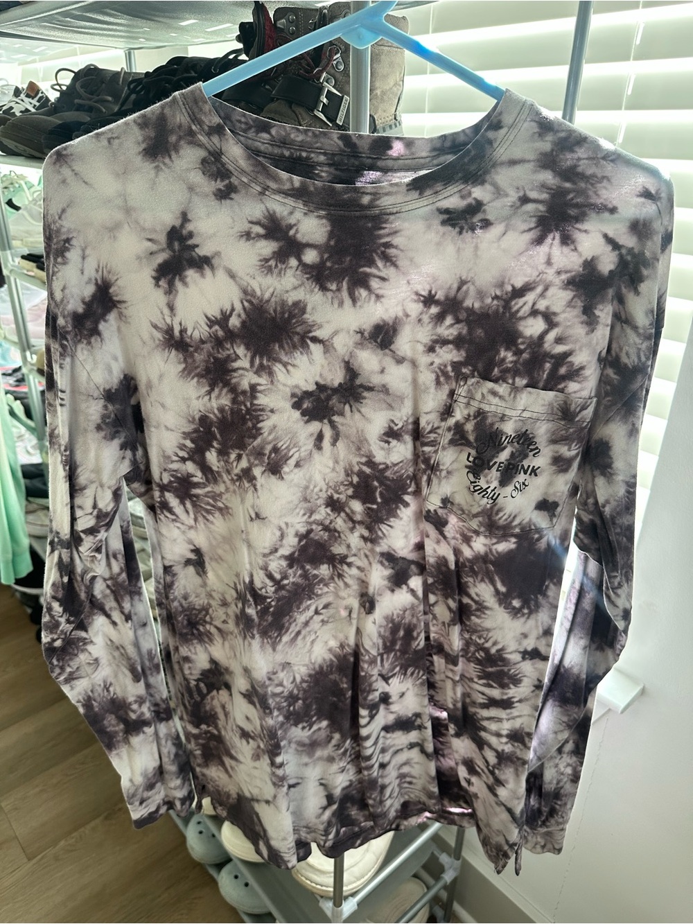 PINK Victoria's Secret Purple & White Tie-Dye Long Sleeve Pocket Tee